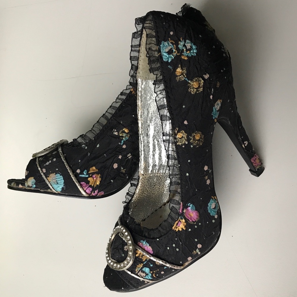 Ellie Tori Floral Peep Toe Stilettos Size 7